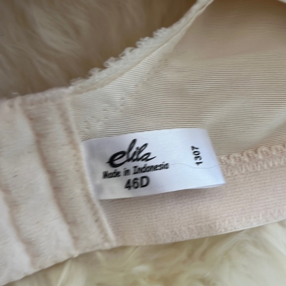 Elila Cream Wirefree Bra 1307 Satin Microfiber Softcup 44D 46D 38E/DD 42E 44C - Picture 4 of 11